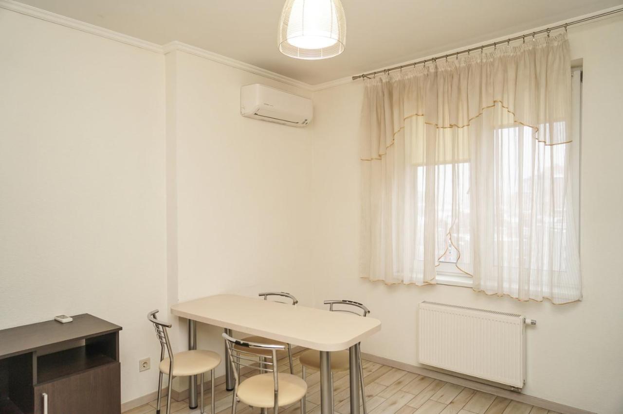 Kyiv Apartment On Chornovola 27 Exteriér fotografie